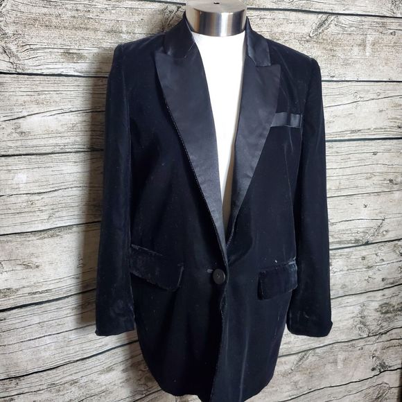 vintage whistles Black Velvet Blazer Size 0